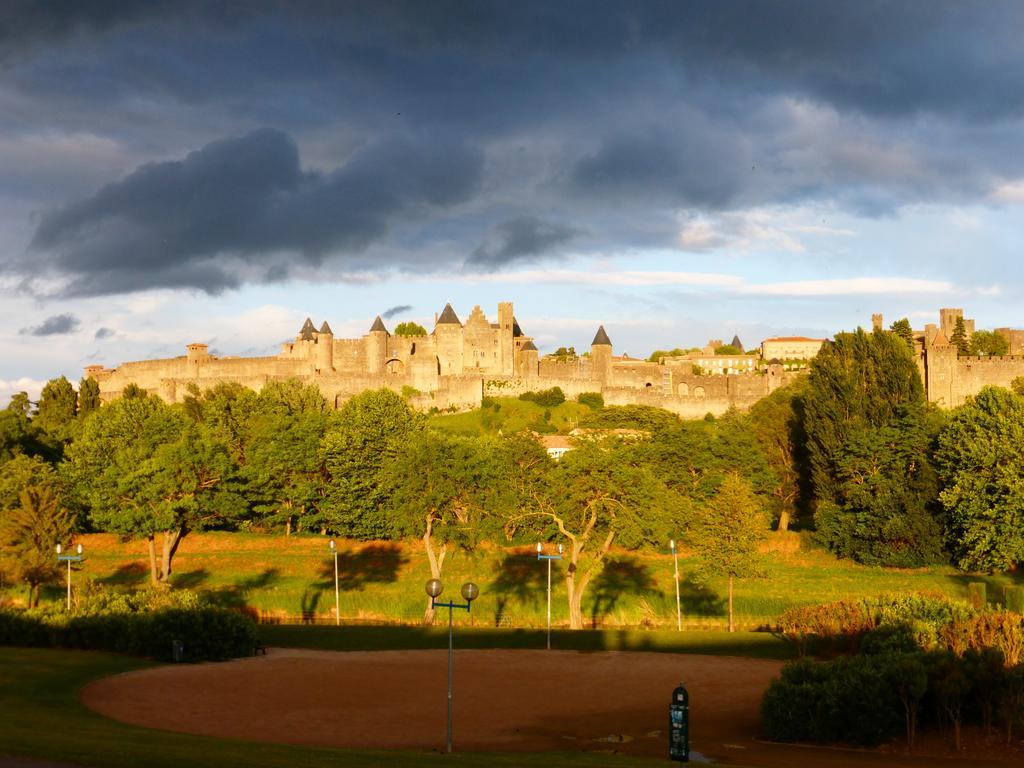 Carcassonne Guesthouse Bed & Breakfast 3*